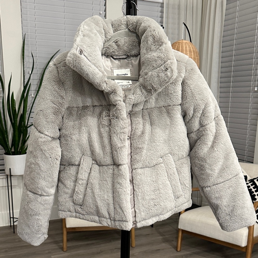 Abercrombie & Fitch Mini Puffer